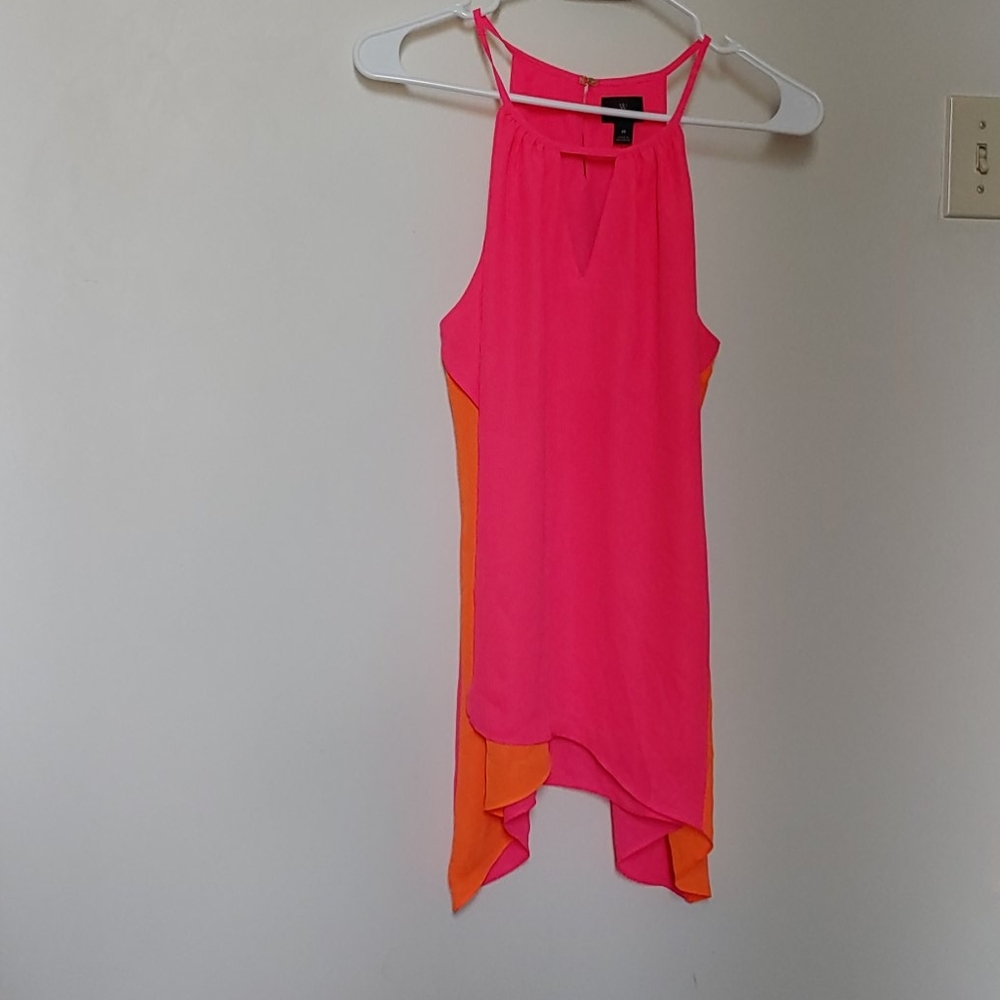 Sleeveless top